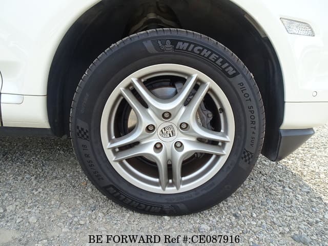 2009 PORSCHE CAYENNE image 12