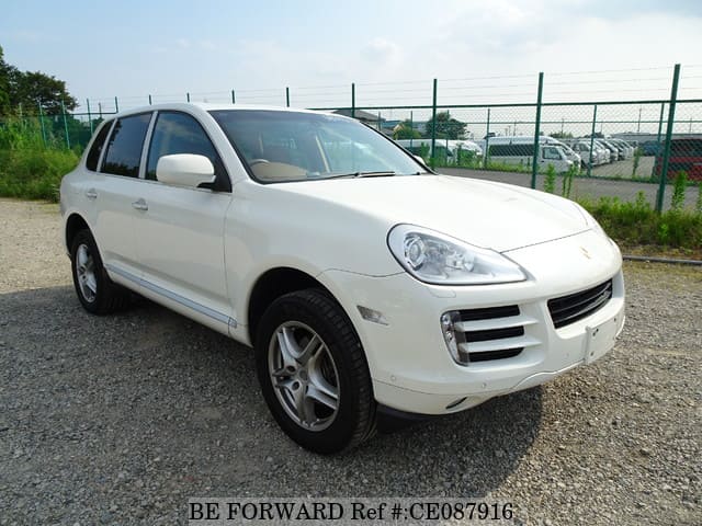2009 PORSCHE CAYENNE image 7