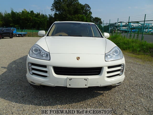 2009 PORSCHE CAYENNE image 8