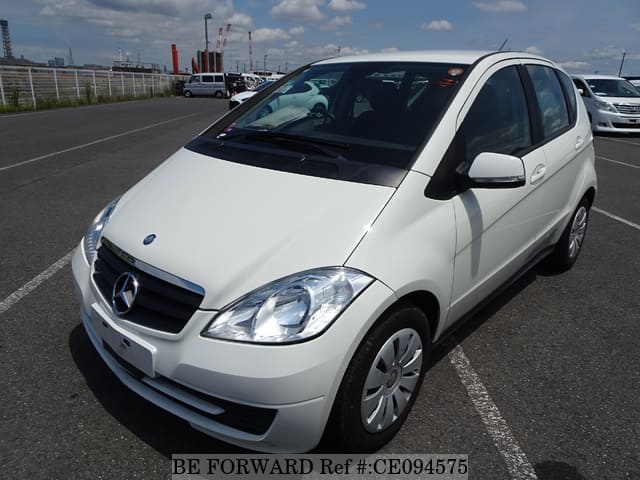 2012 MERCEDES-BENZ A-CLASS A180