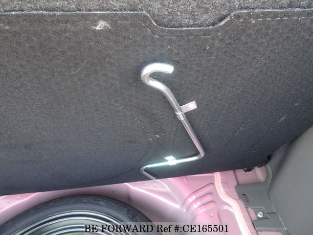 2009 TOYOTA VITZ F image 30