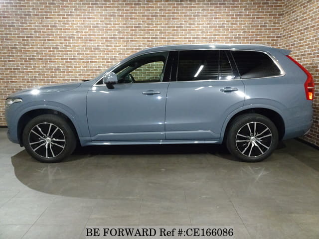 VOLVO XC90 HYBRID B5 MOMENTUM — фото 2