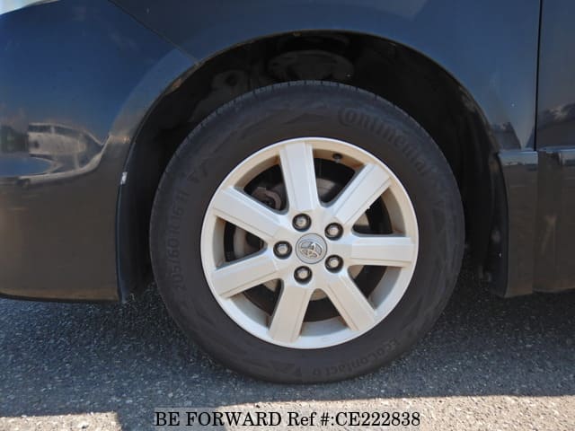 2009 TOYOTA VOXY ZS image 9