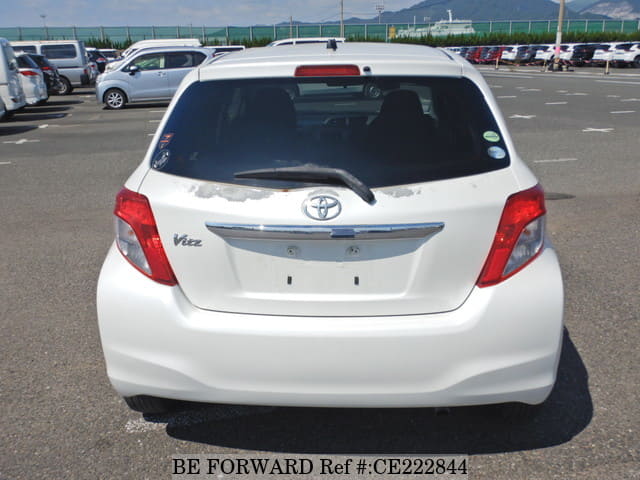 Toyota VITZ F SMILE EDITION — фото 4