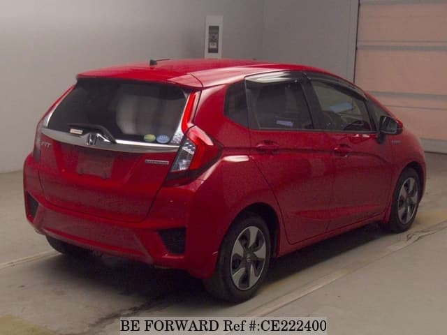 Honda FIT HYBRID — фото 2