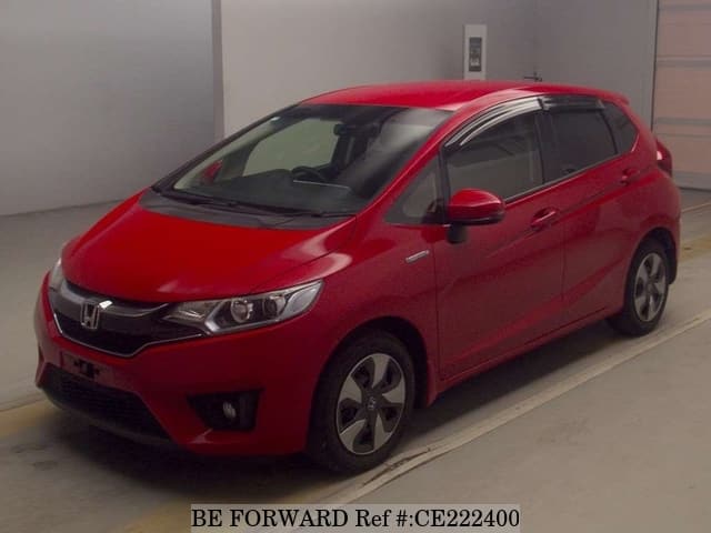 Honda FIT HYBRID — фото 1