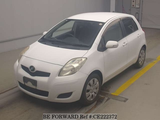 Toyota VITZ U — фото 1