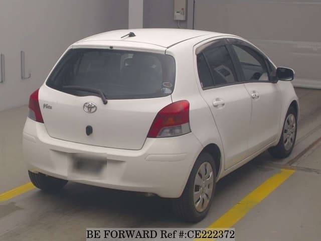 Toyota VITZ U — фото 2