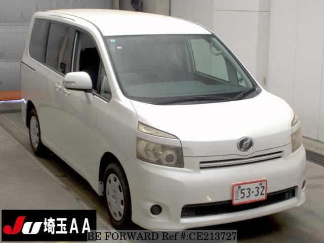 2009 TOYOTA VOXY X L EDITION