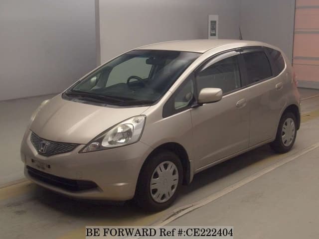Honda FIT G — фото 1