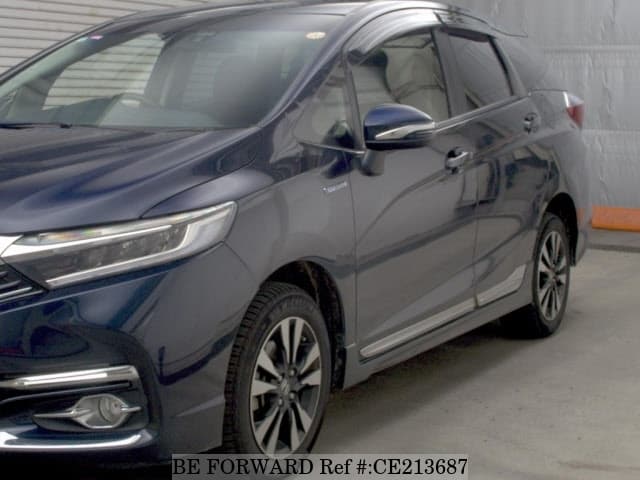 Honda SHUTTLE HYBRID X STYLE EDITION — фото 4
