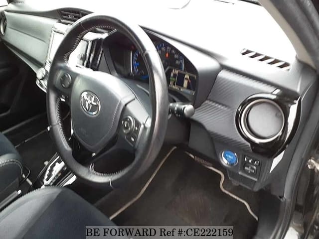 Toyota COROLLA FIELDER HYBRID G AERO TOURER WXB — фото 3