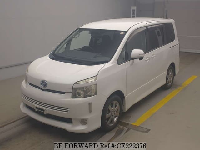 2009 TOYOTA VOXY Z