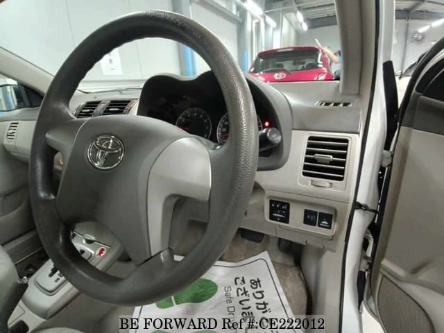 Toyota COROLLA AXIO G — фото 3