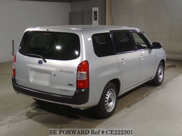 Toyota PROBOX VAN HYBRID — фото 2