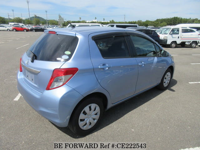 Toyota VITZ F — фото 5