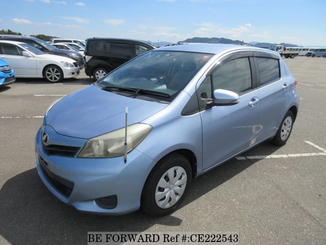 Toyota VITZ F — фото 1