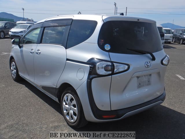Toyota SIENTA G — фото 3