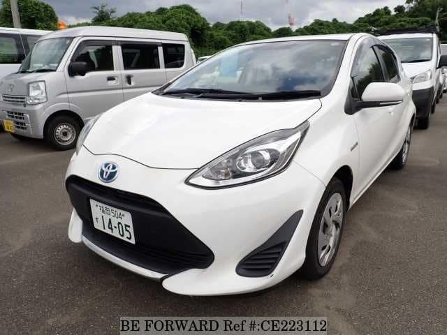 Toyota AQUA HYBRID S — фото 1