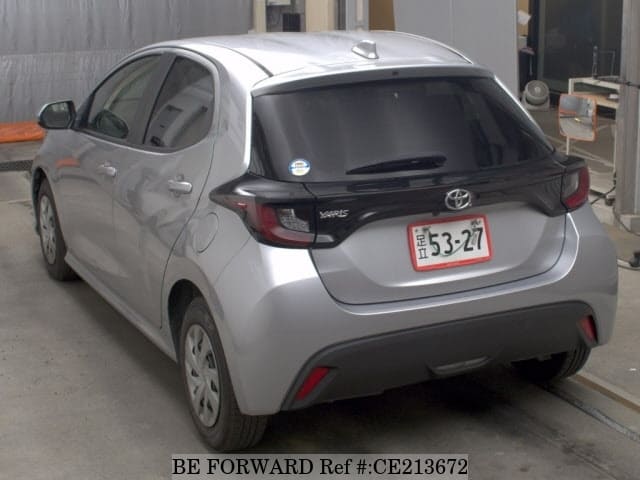 Toyota YARIS X — фото 2