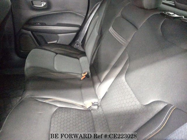 JEEP COMPASS LONGITUDE — фото 5