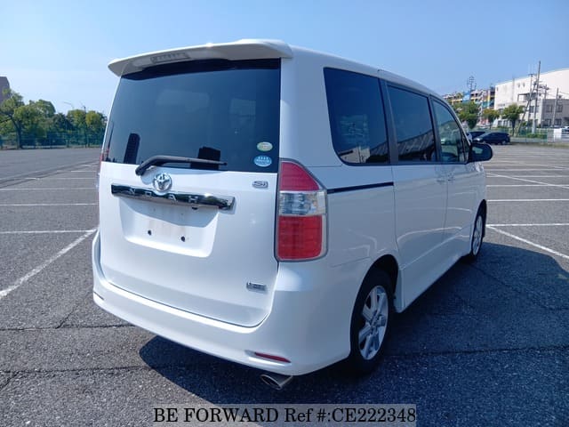 Toyota NOAH SI — фото 5