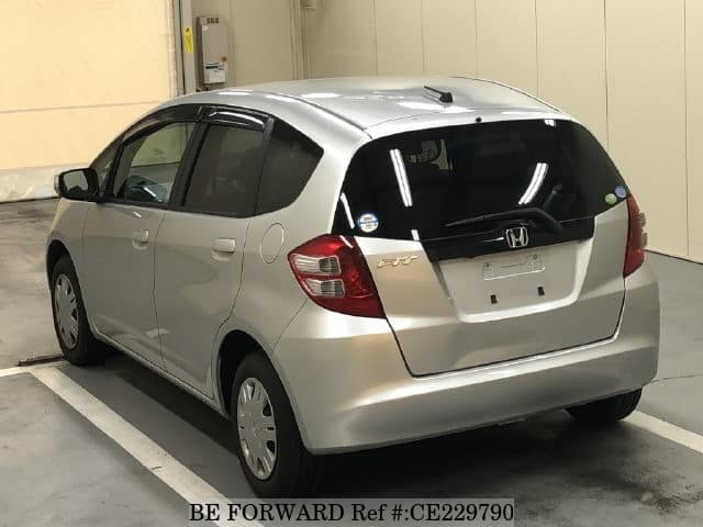 Honda FIT G — фото 5