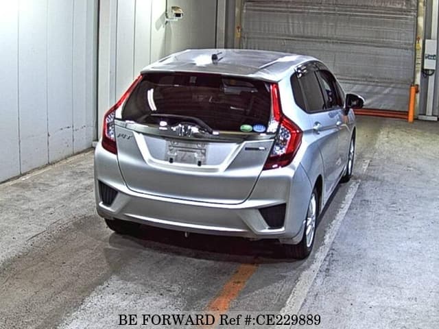 Honda FIT HYBRID L PACKAGE — фото 2