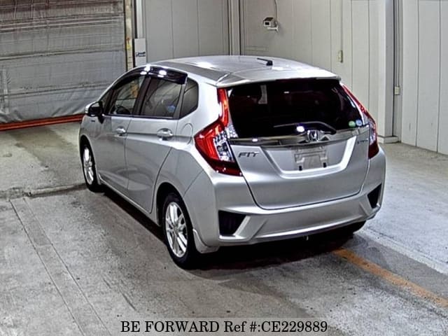 Honda FIT HYBRID L PACKAGE — фото 5