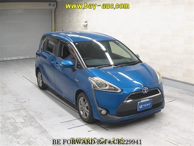 Toyota SIENTA HYBRID G — фото 1