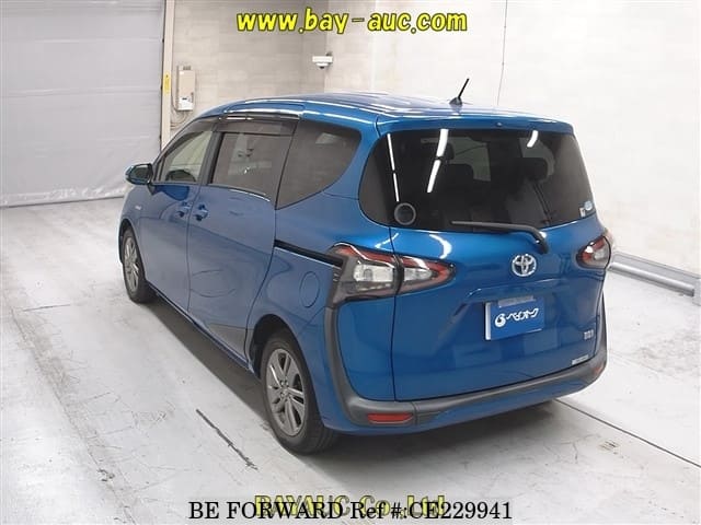 Toyota SIENTA HYBRID G — фото 2