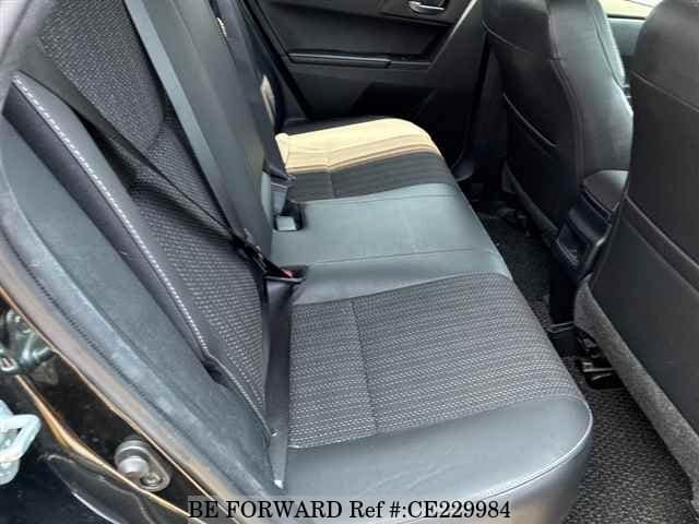 Toyota AURIS HYBRID — фото 4