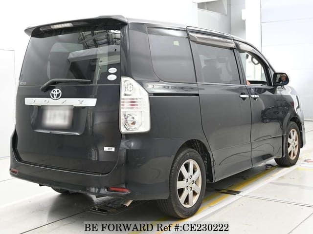 2009 TOYOTA VOXY ZS KIRAMEKI