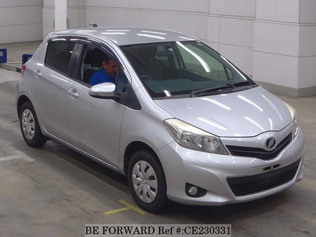 Toyota VITZ F SMILE EDITION — фото 5