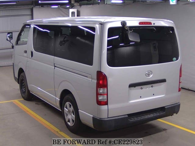 Toyota HIACE VAN LONG DX — фото 3