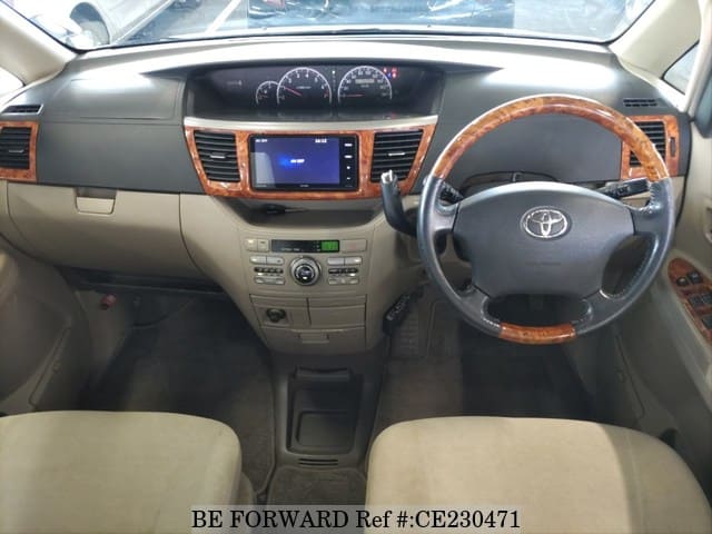 Toyota NOAH X LIMITED — фото 4