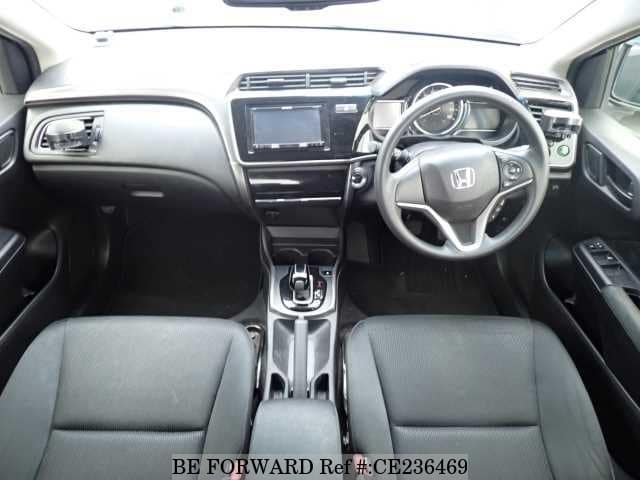 Honda GRACE HYBRID DX — фото 3