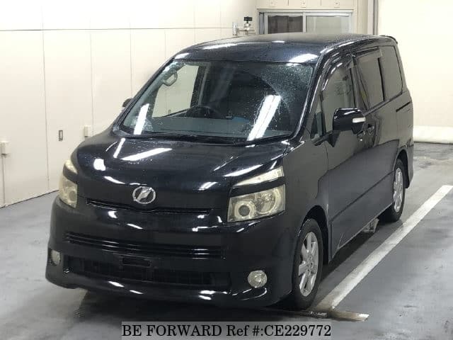 2009 TOYOTA VOXY Z