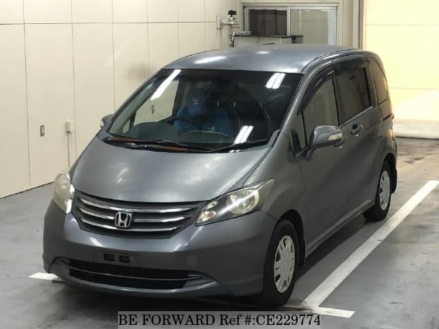 Honda FREED G JUST SELECTION — фото 1