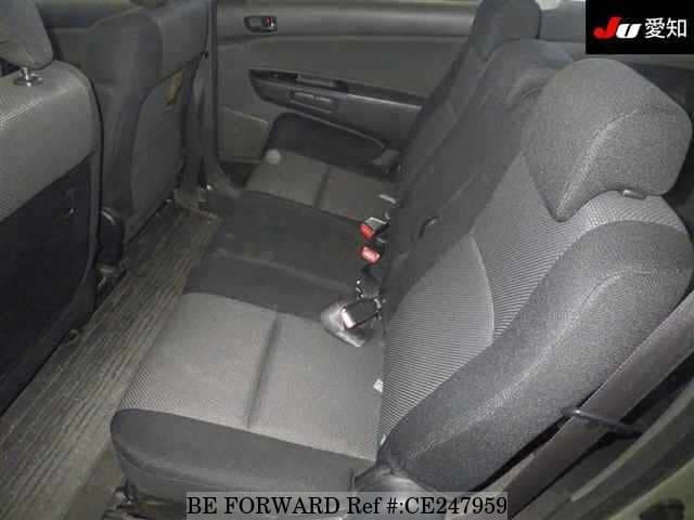 Toyota WISH X S PACKAGE — фото 4