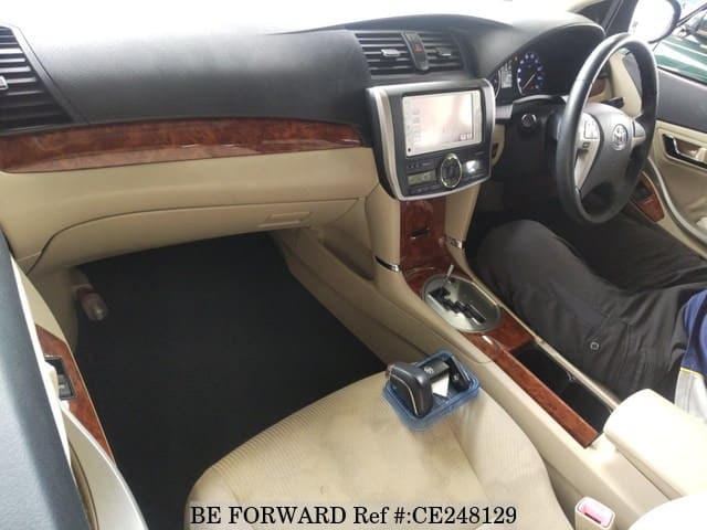 Toyota PREMIO 1.8X L PACKAGE — фото 4