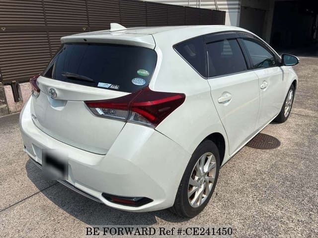Toyota AURIS 150X S PACKAGE — фото 2
