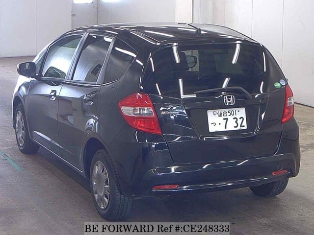 Honda FIT 13G 10TH ANNIVERSARY 2 — фото 3