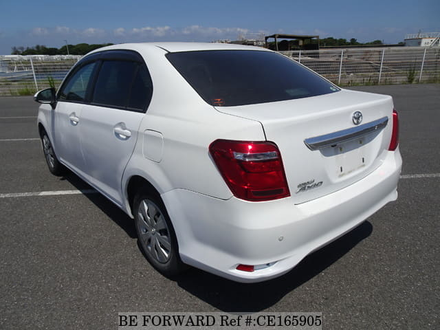 Toyota COROLLA AXIO 1.5X — фото 3