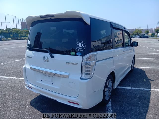 Honda STEP WGN SPADA POWER EDITION — фото 5
