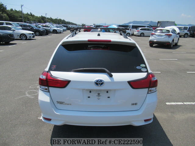 Toyota COROLLA FIELDER HYBRID EX — фото 4