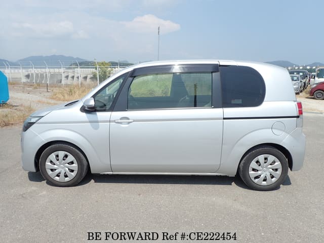 2016 TOYOTA SPADE G image 2