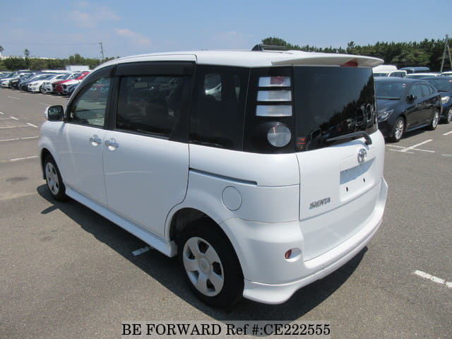 Toyota SIENTA X S EDITION — фото 3