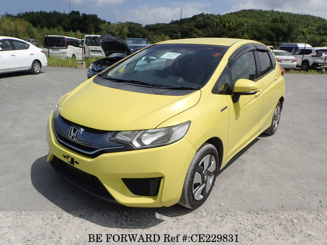 Honda FIT HYBRID F PACKAGE — фото 1
