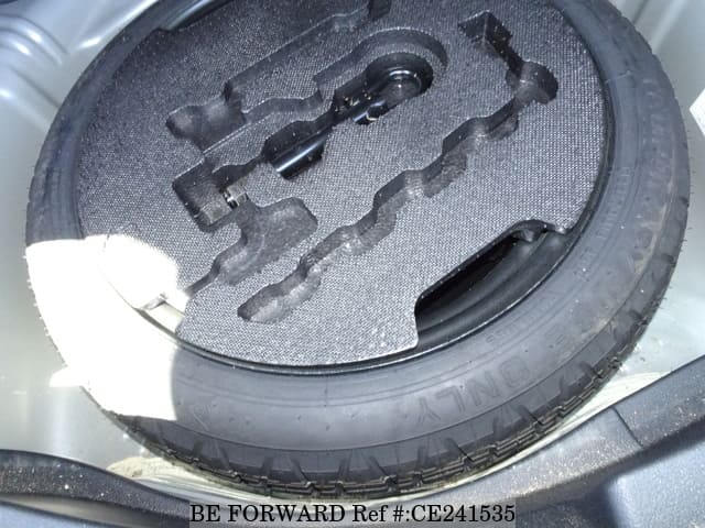 2012 TOYOTA RACTIS X image 29